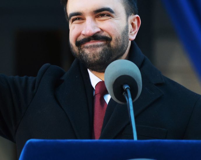 zohran-mamdani-inaugurated-at-new-york-city-hall