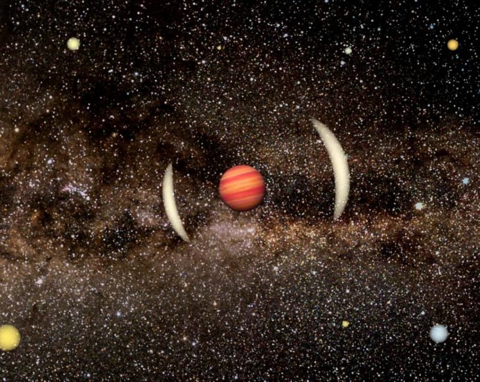 Rare Saturn-sized rogue planet is first to have its mass measured