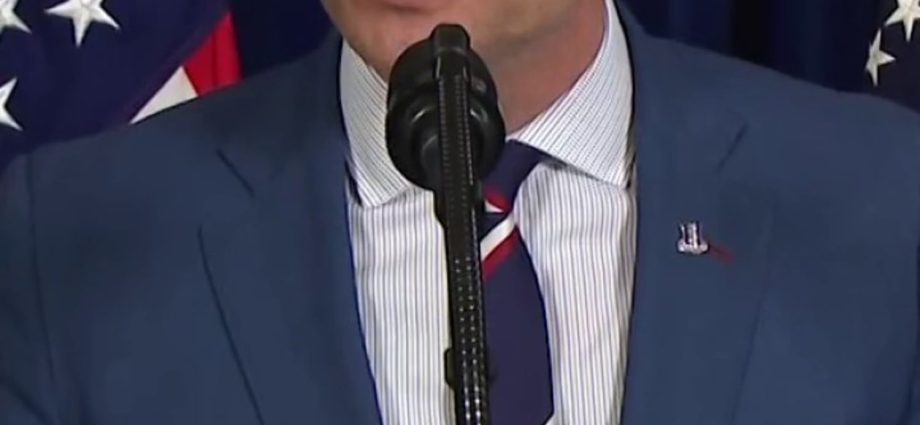 hegseth-says-maduro-‘effed-around-and-found-out’