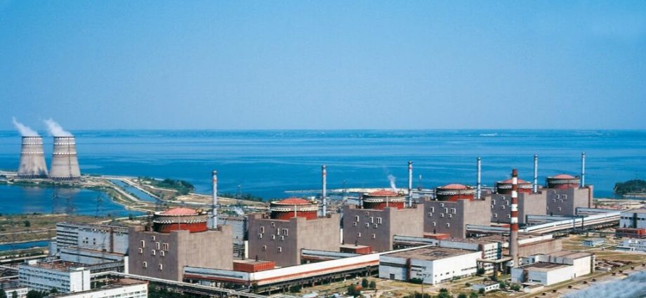 12th-blackout-at-europe’s-largest-nuclear-plant:-russia-deliberately-disrupts-zaporizhzhia-nuclear-plant-to-integrate-it-into-its-grid