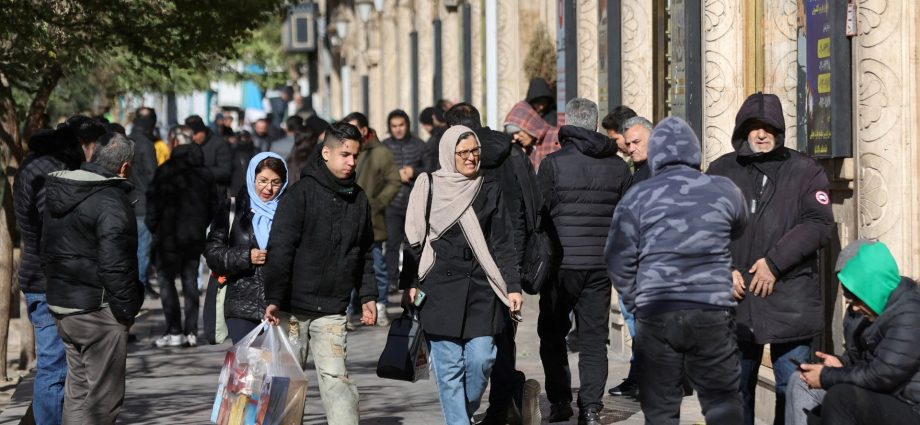 internet-disruption,-several-arrests-made-as-iran-protests-continue