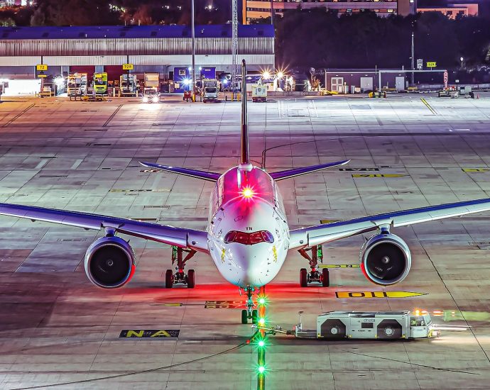 airbus-narrowly-exceeds-2025-delivery-target-after-late-year-push