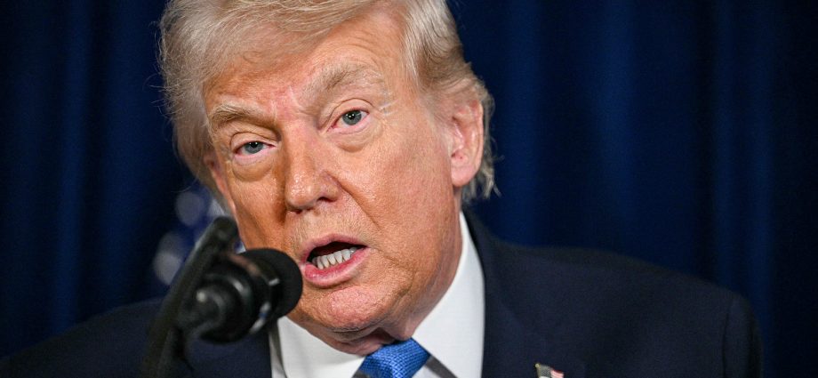 a-cia-team,-steel-doors-and-a-fateful-phone-call:-how-the-us.-captured-maduro-in-venezuela