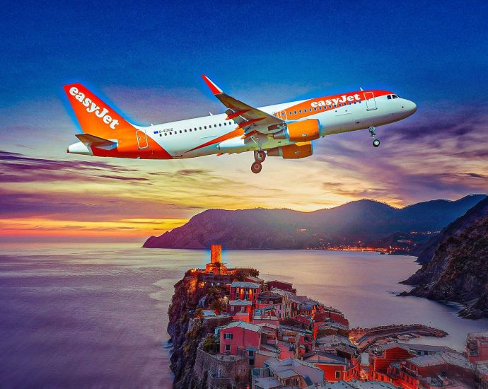 easyjet-a320-suffers-severe-internal-engine-failure-during-approach-in-italy