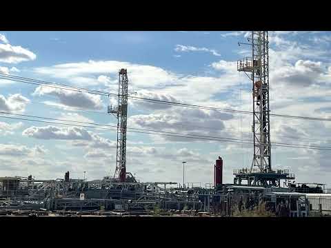 investors-face-fresh-geopolitical-risk-from-the-traitor’s-venezuela-gamble-|-reuters