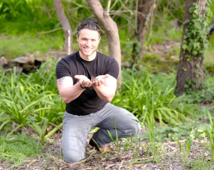 the-invisible-microbes-that-help-keep-us-healthy