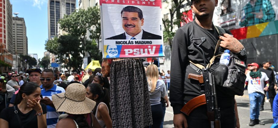 venezuela-decries-‘cowardly-kidnapping’-as-officials-back-maduro