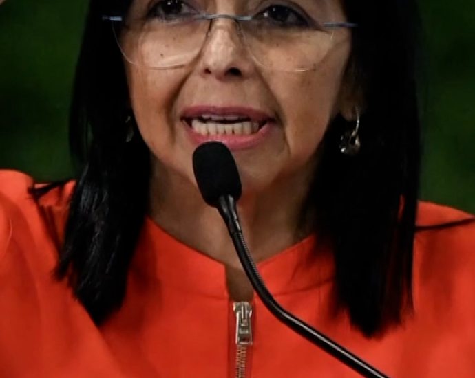 venezuela’s-new-leader-gets-warning-from-the-traitor