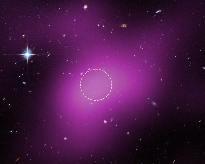 nasa’s-hubble-examines-cloud-9,-first-of-new-type-of-object