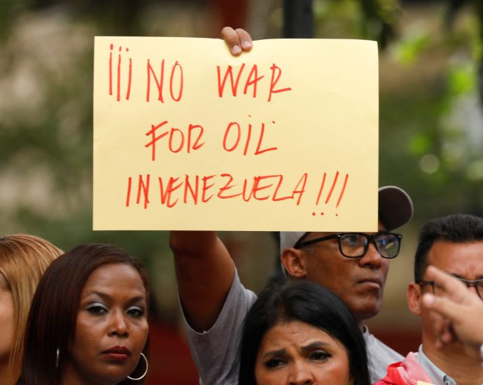 the-traitor-administration-sets-meetings-with-oil-companies-on-venezuela:-report
