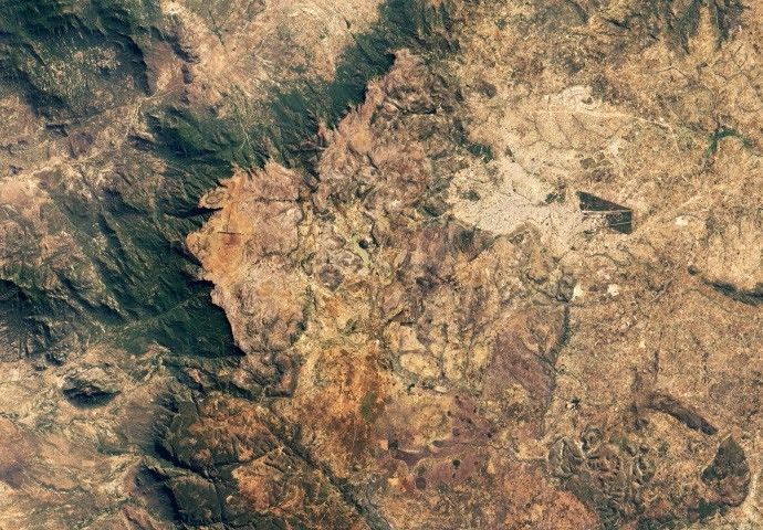 reaching-the-precipice-in-angola 