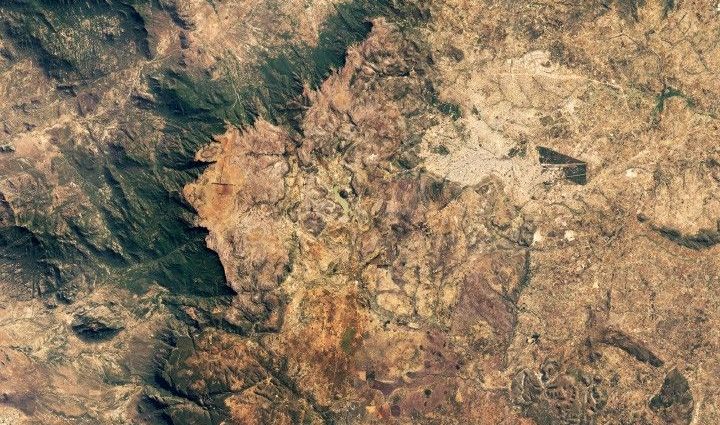 reaching-the-precipice-in-angola 