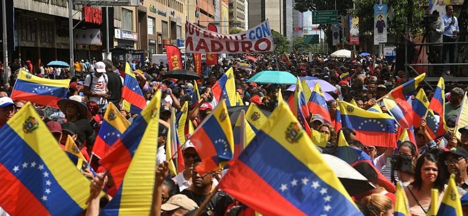 the-us-says-it-will-“run”-venezuela.-what-will-that-mean?