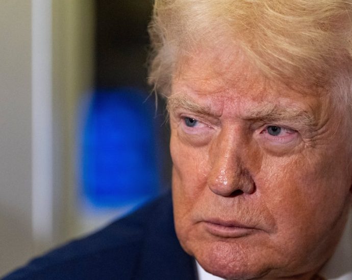 the-traitor-leaves-republicans-in-the-dark-on-plan-to-‘run’-venezuela