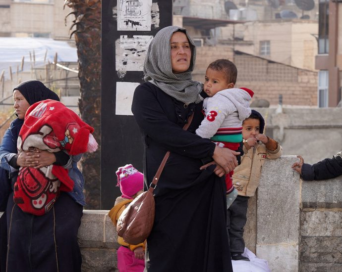 thousands-flee-fighting-in-syria’s-aleppo