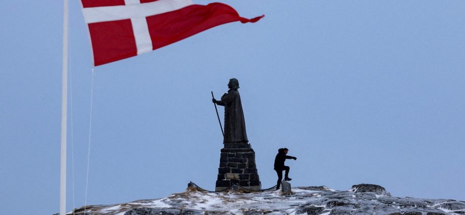 do-russia-and-china-pose-a-national-security-threat-to-the-us-in-greenland?