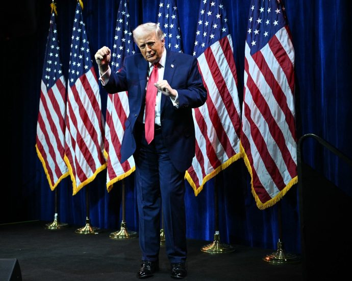 the-traitor-says-he-wants-to-free-up-venezuelan-oil-flow.-what-was-blocking-it?