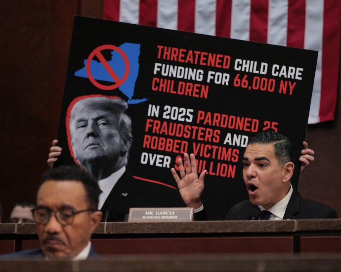 “brazen-attack-on-our-children”:-the-traitor-admin-freezes-billions-in-funding-for-blue-states