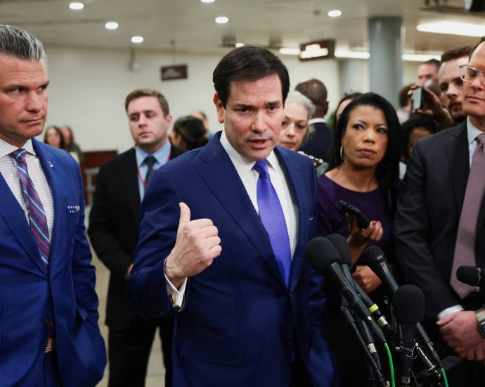 rubio:-seizing-greenland-by-‘military-means’-an-option-for-us