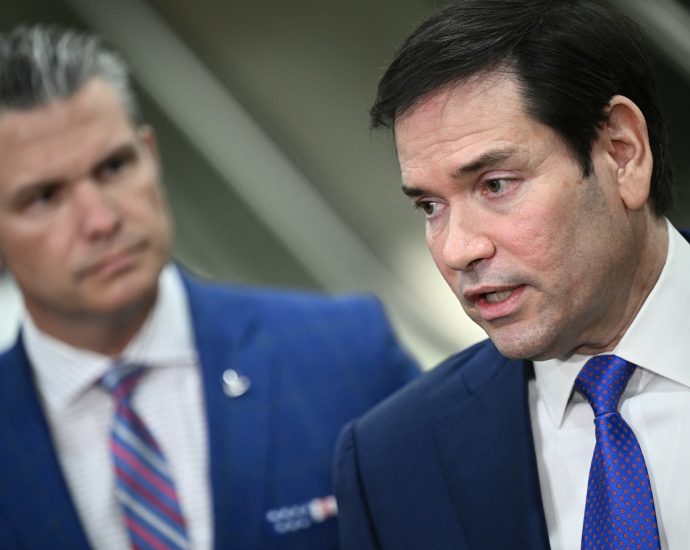 us-says-it-will-control-venezuela’s-oil-sales-‘indefinitely’