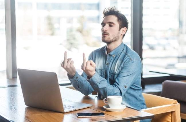 gnome-dev-gives-fans-of-linux’s-middle-click-paste-the-middle-finger