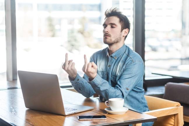 gnome-dev-gives-fans-of-linux’s-middle-click-paste-the-middle-finger