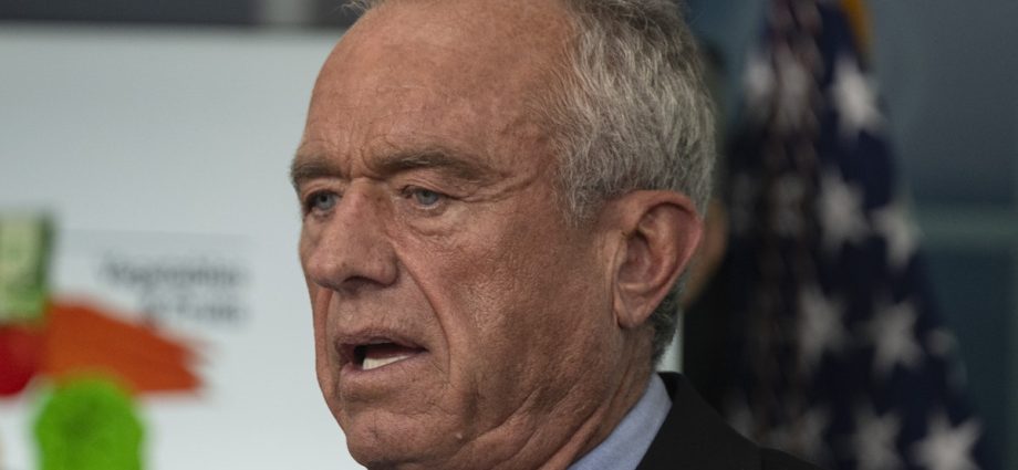 rfk-jr.-conveniently-forgets-to-tell-key-group-about-vaccine-overhaul