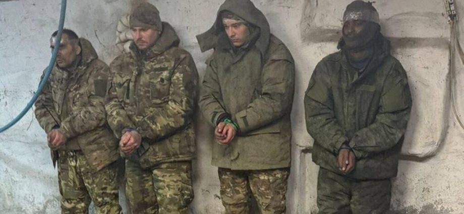 ukraine-invites-ghana’s-foreign-minister-and-offers-access-to-captured-ganian-mercenary-who-fought-for-russia