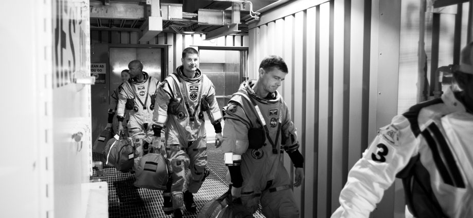 best-of-2025:-artemis-ii-countdown-demonstration-test