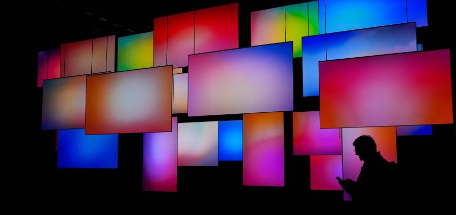 from-climbing-vacuums-to-cyber-pets:-some-highlights-of-ces-2026