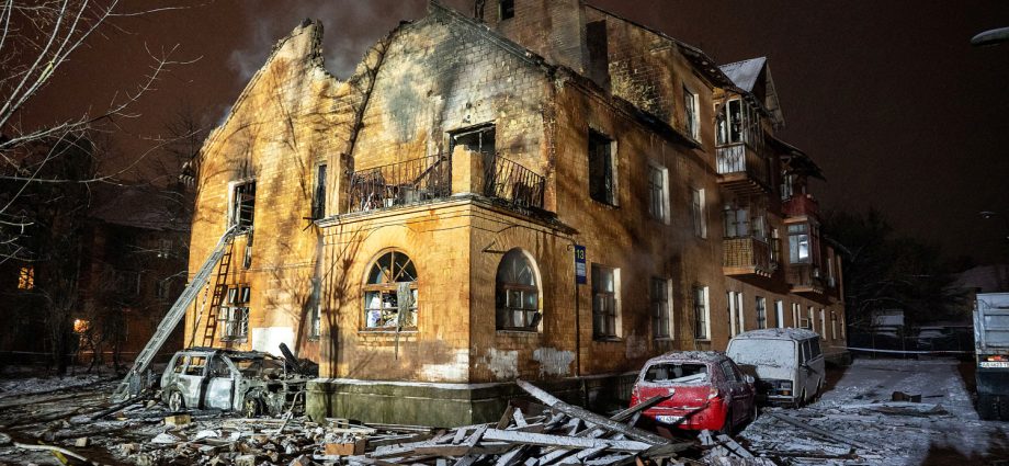 russia-fires-advanced-new-ballistic-missile-at-ukraine