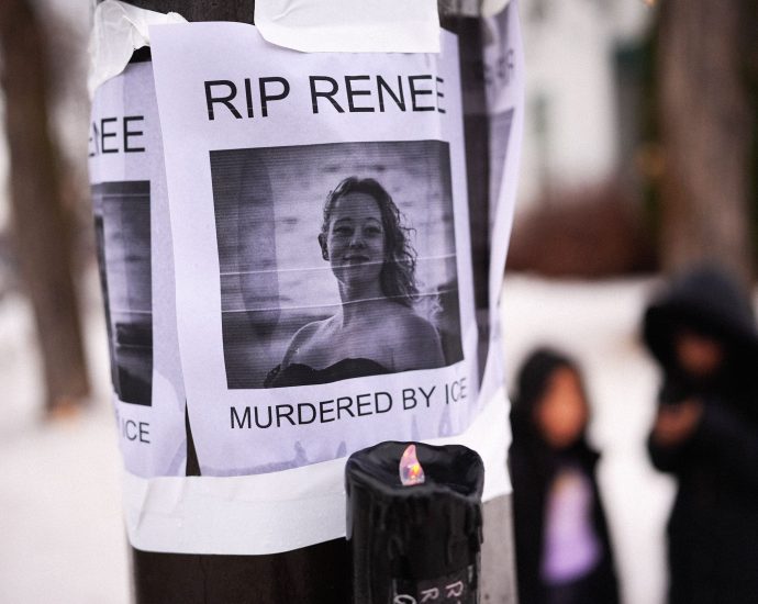 ice-agent-who-reportedly-shot-renee-good-was-a-firearms-trainer,-per-testimony