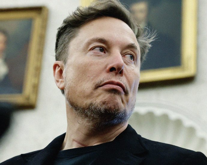 elon-musk’s-x-limits-ai-sexual-images-after-backlash,-but-xai’s-grok-app-still-makes-them