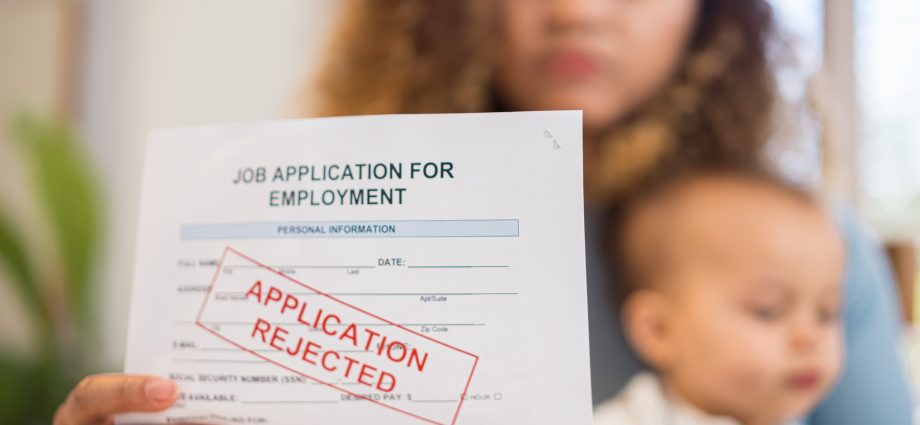 workday-hires-for-millions.-a-lawsuit-seeking-plaintiffs-says-its-ai-shut-out-applicants-over-40