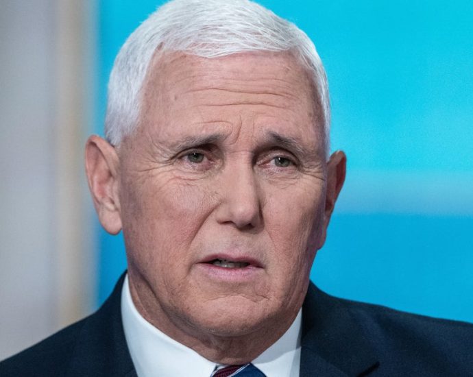 mike-pence-shares-troubling-forecast-for-the-traitor-ahead-of-midterms