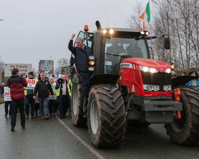 thousands-of-irish-farmers-protest-eu’s-mercosur-trade-deal