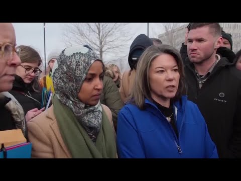 minnesota-congresswomen-turned-away-from-ice-facility-|-reuters