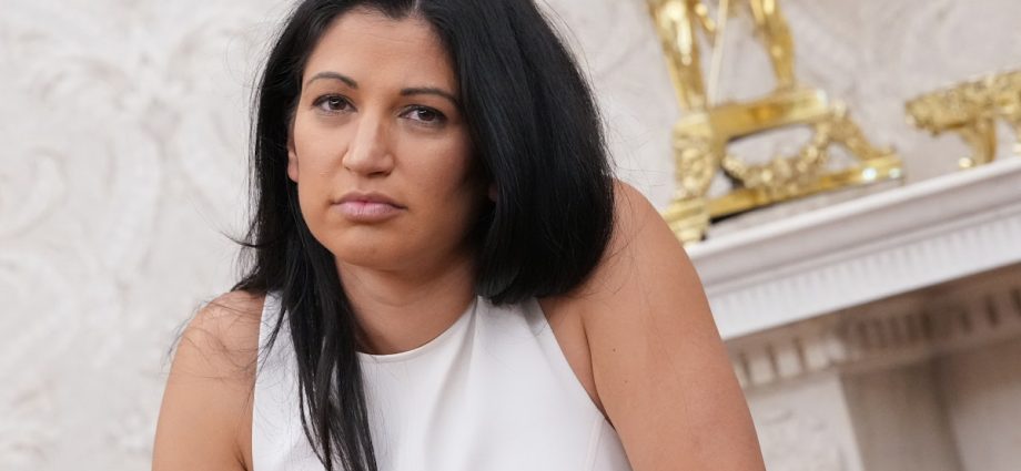 katie-miller-loses-it-at-chatgpt-(yes,-really)-for-wildest-reason