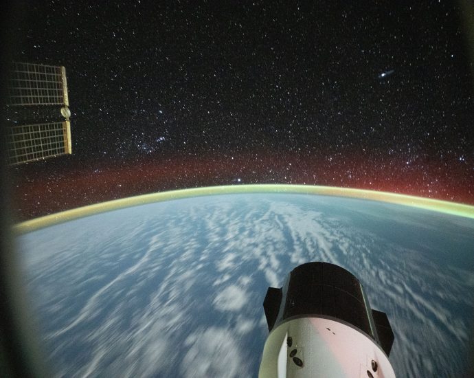 change-of-command-of-international-space-station-to-occur