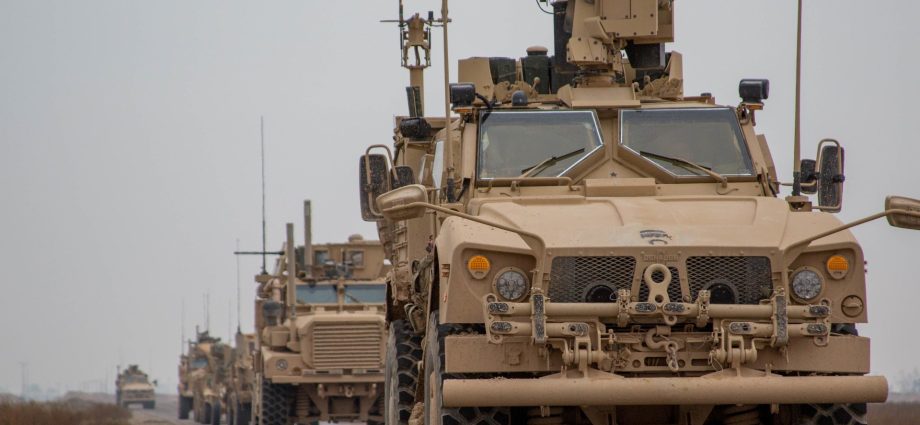 us-launches-‘large-scale’-attacks-against-isil-in-syria-after-deadly-ambush