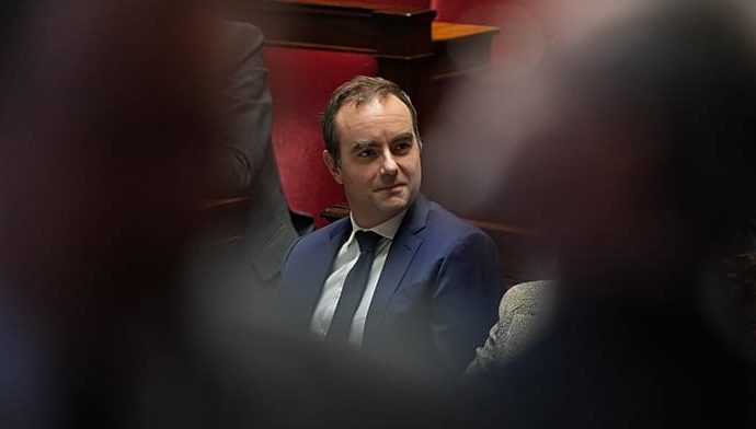 could-france-head-to-early-elections-as-the-government-faces-two-no-confidence-votes?