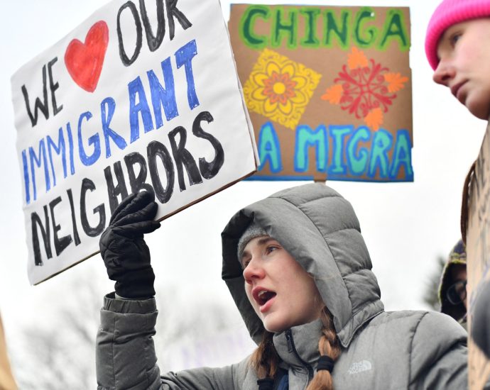 rallies-across-us-after-ice-agent-kills-renee-nicole-good-in-minneapolis