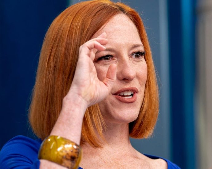 ms-now-host-calls-out-‘disgusting-and-ridiculous’-claims-about-fatal-ice-shooting