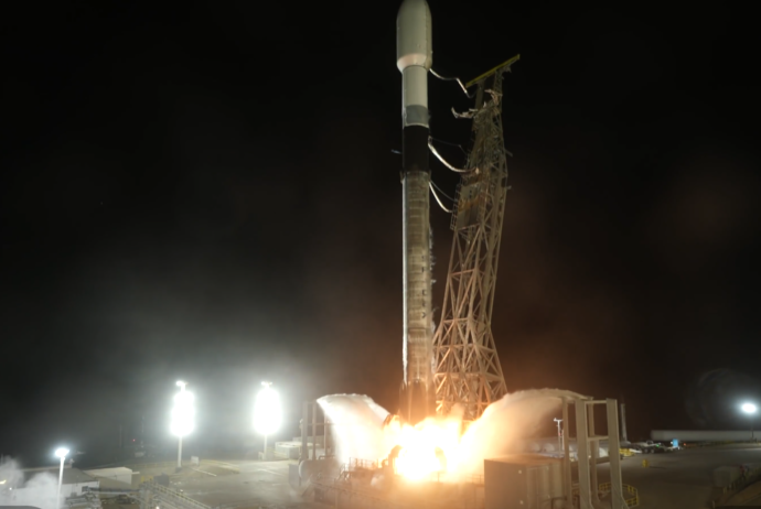 liftoff-of-nasa’s-newest-planet-observing-satellite