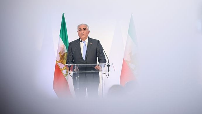 who-is-reza-pahlavi,-the-heir-to-the-persian-throne,-and-what-is-his-vision-for-iran’s-polity?