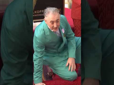 ⭐️-scottish-actor-alan-cumming-honored-with-walk-of-fame-star
