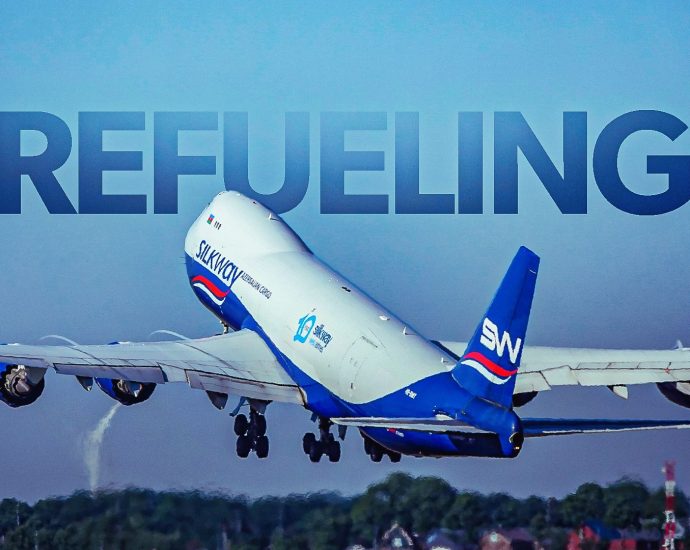 how-many-hours-can-a-boeing-747-fly-without-refueling?