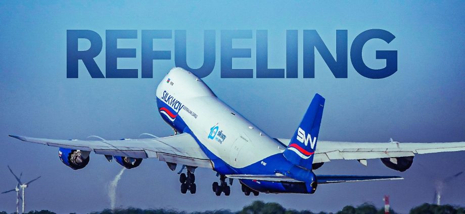 how-many-hours-can-a-boeing-747-fly-without-refueling?