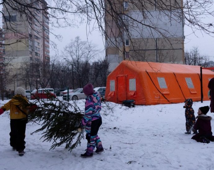 russia-ukraine-war:-list-of-key-events,-day-1,418