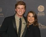 everything-you-need-to-know-about-aussie-icon-robert-irwin’s-‘proud’-lgbtq+-allyship